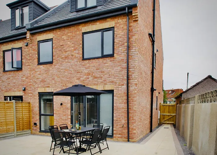 Holiday home Hideaway House, Sleeps 9, With Parking Bristol