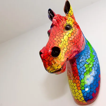 Tatil Evi Hideaway House, Sleeps 9, With Parking *