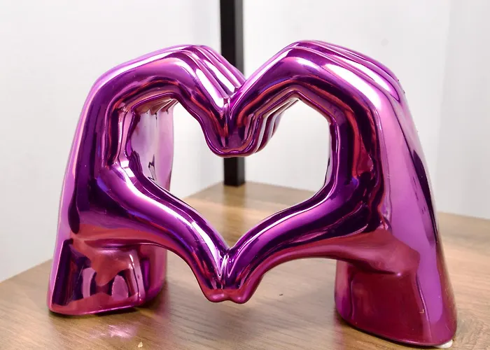 Будинок відпочинку Hideaway House, Sleeps 9, With Parking Бристоль